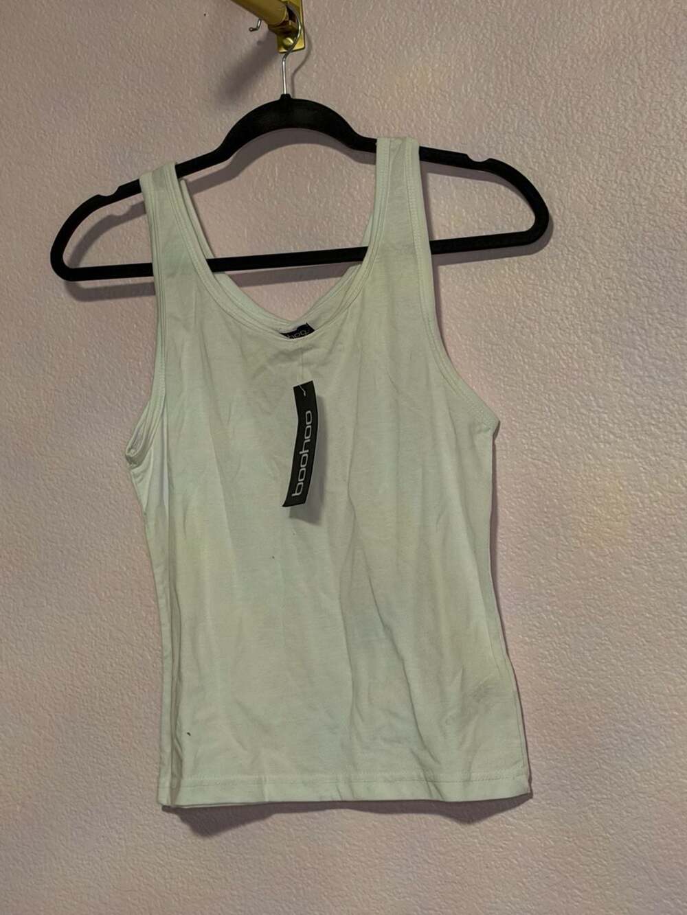 Boohoo Tank Top Size 8 white Scoop Neck NWT